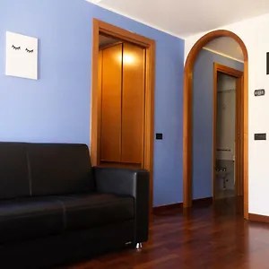  Apartment Corso San Gottardo - Darsena Flat