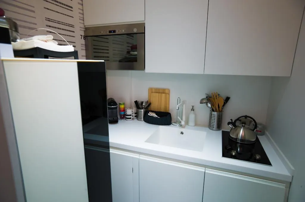 Stylish Mini In The Heart Of Milano Apartamento