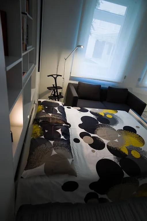 Appartement Stylish Mini In The Heart Of Milano