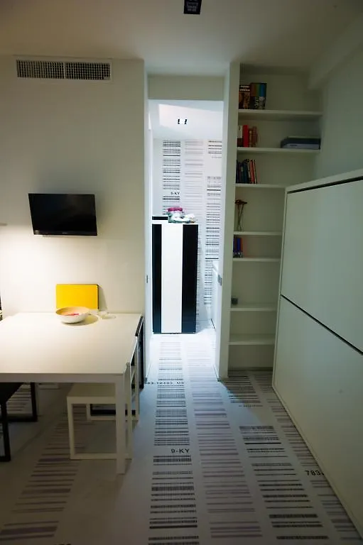 Appartement Stylish Mini In The Heart Of Milano